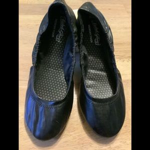 Memory Foam Flats Lady Shoes, Size 7 1/2 W,Leather, Black